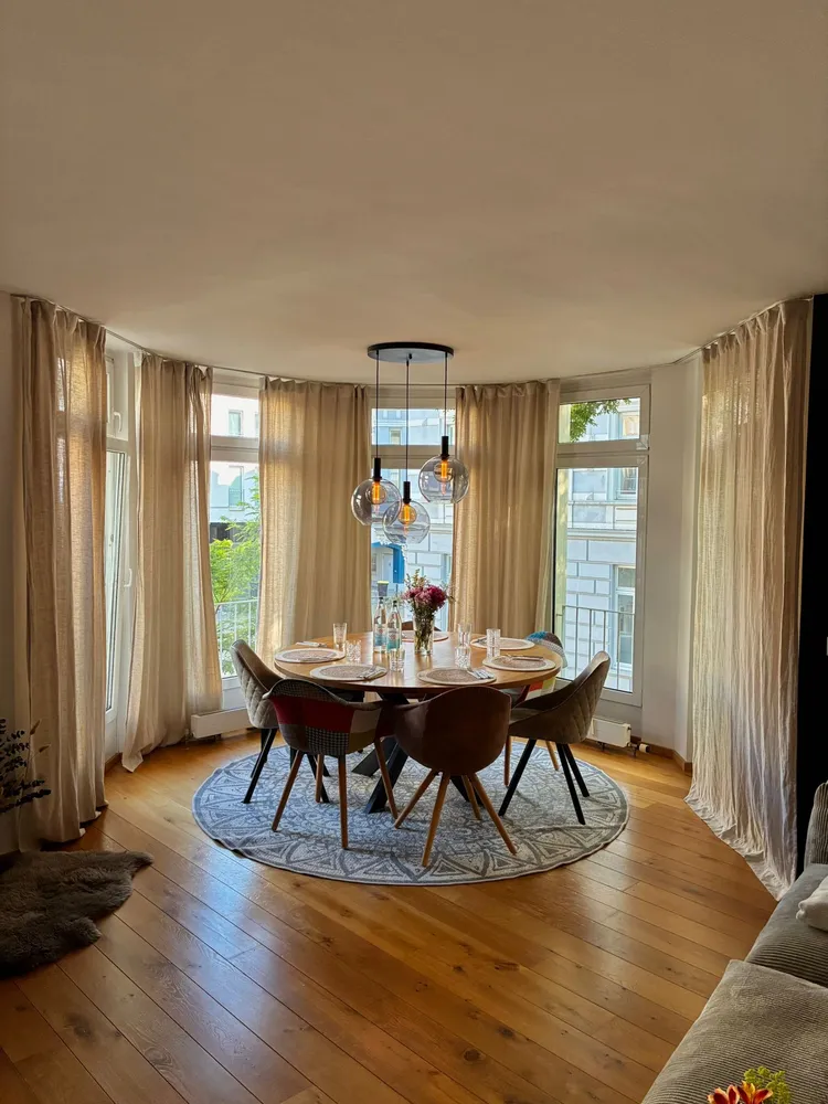 4 Zimmer Wohnung mit 101 m² in Düsseldorf – Bild 1