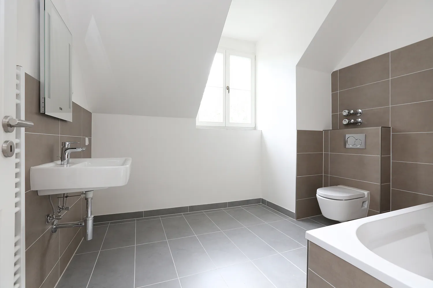2 Zimmer Wohnung mit 65 m² in Wuppertal – Bild 12