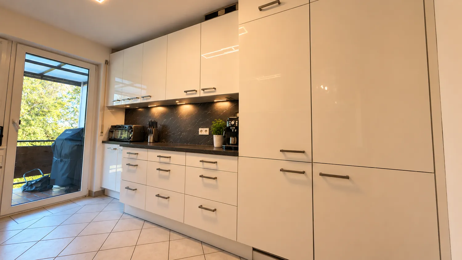 3 Zimmer Wohnung mit 91 m² in Frankfurt am Main – Bild 8