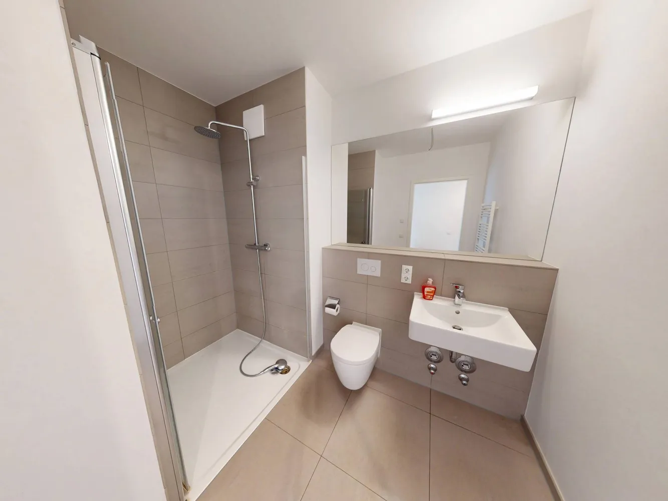 4 room apartment with 90 m² in Berlin – Photo 12