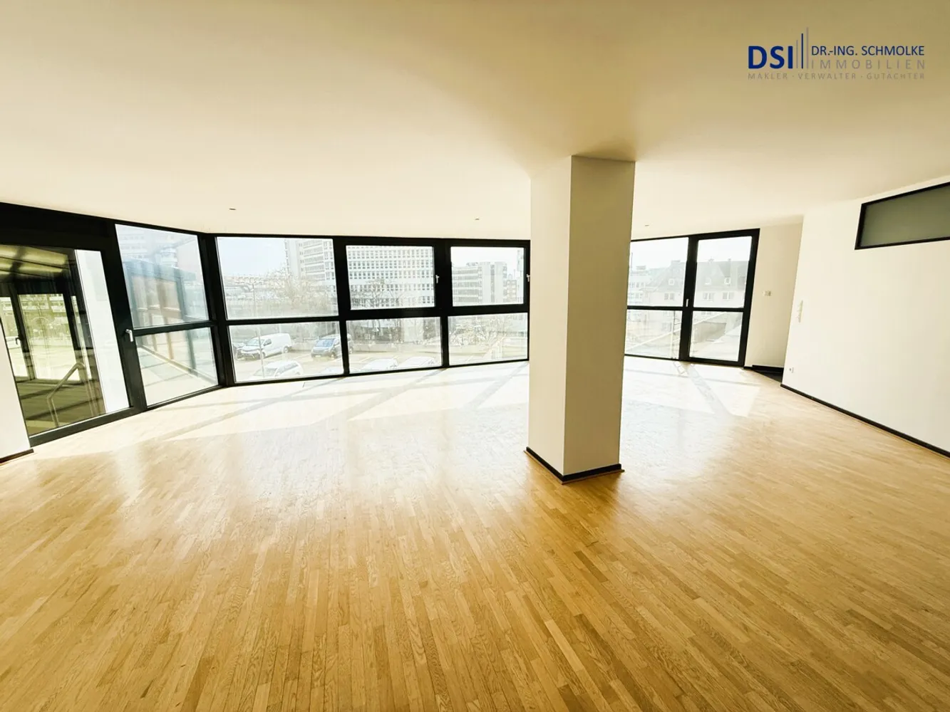 1 Zimmer Wohnung mit 117 m² in Köln – Bild 3