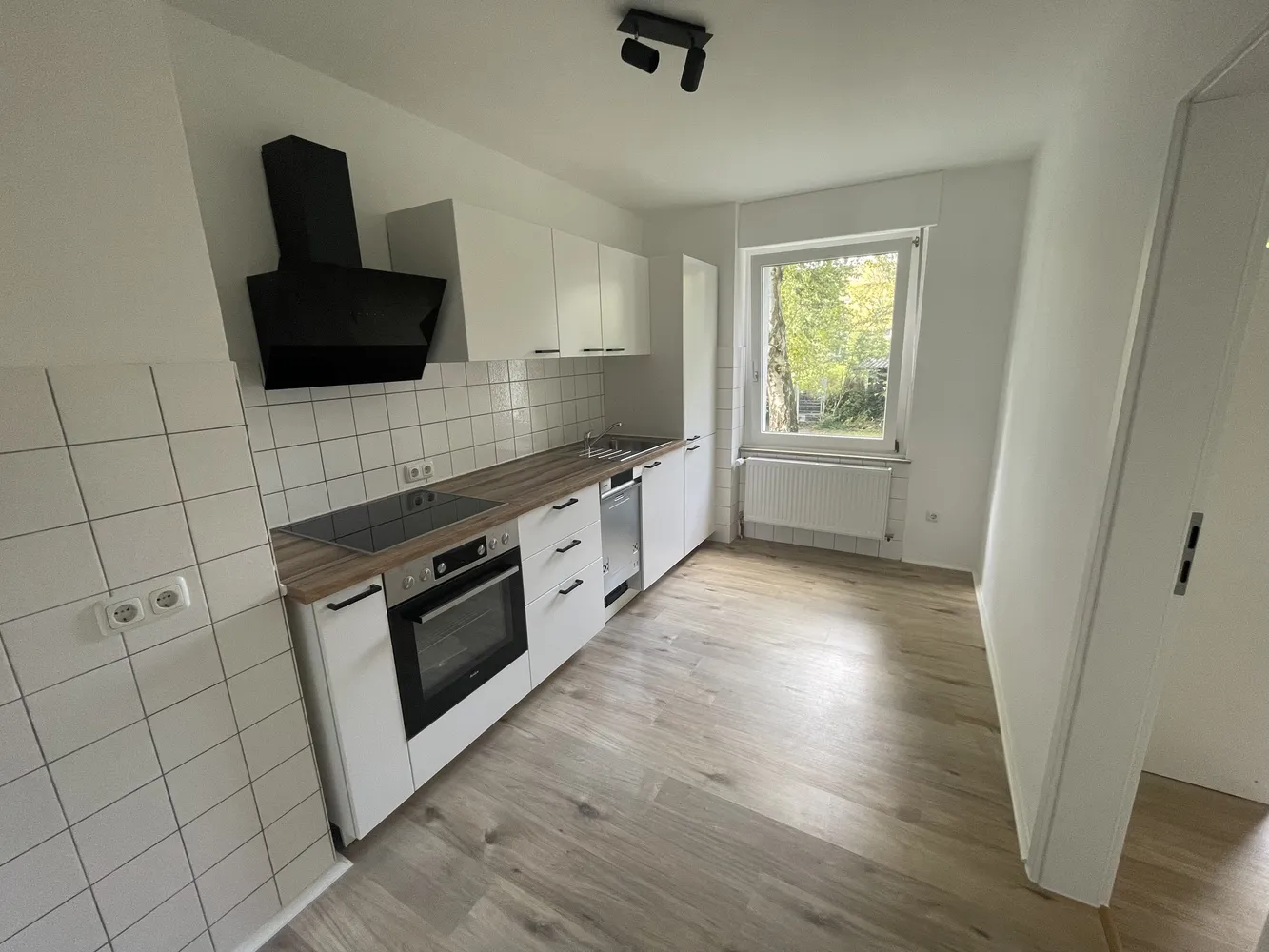 1 Zimmer Wohnung mit 27 m² in Köln – Bild 2