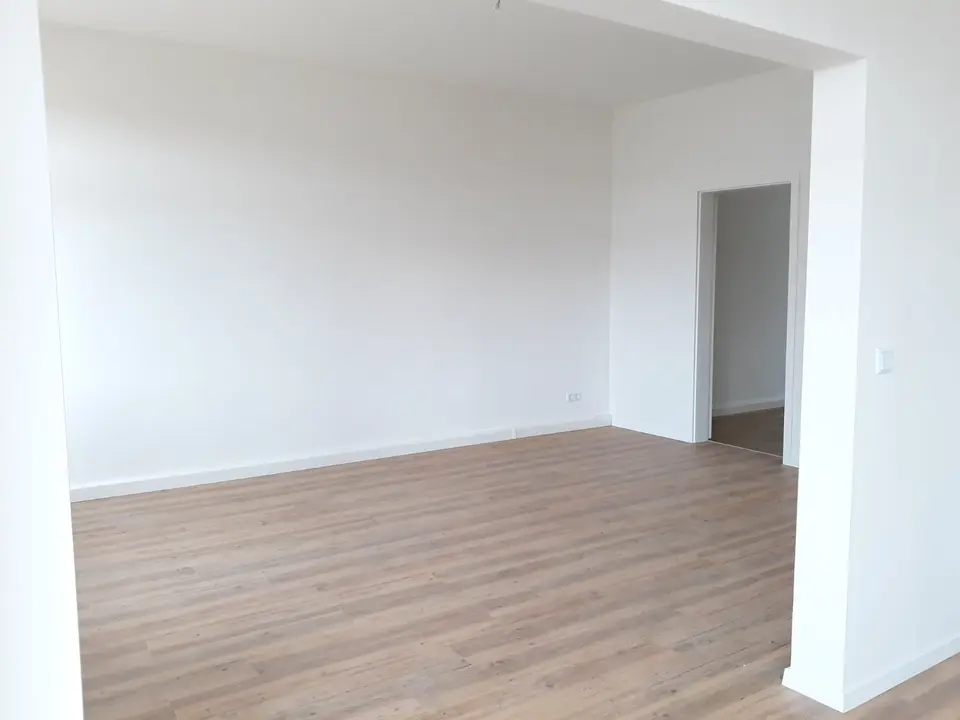 3 Zimmer Wohnung mit 55 m² in Altenburg – Bild 2