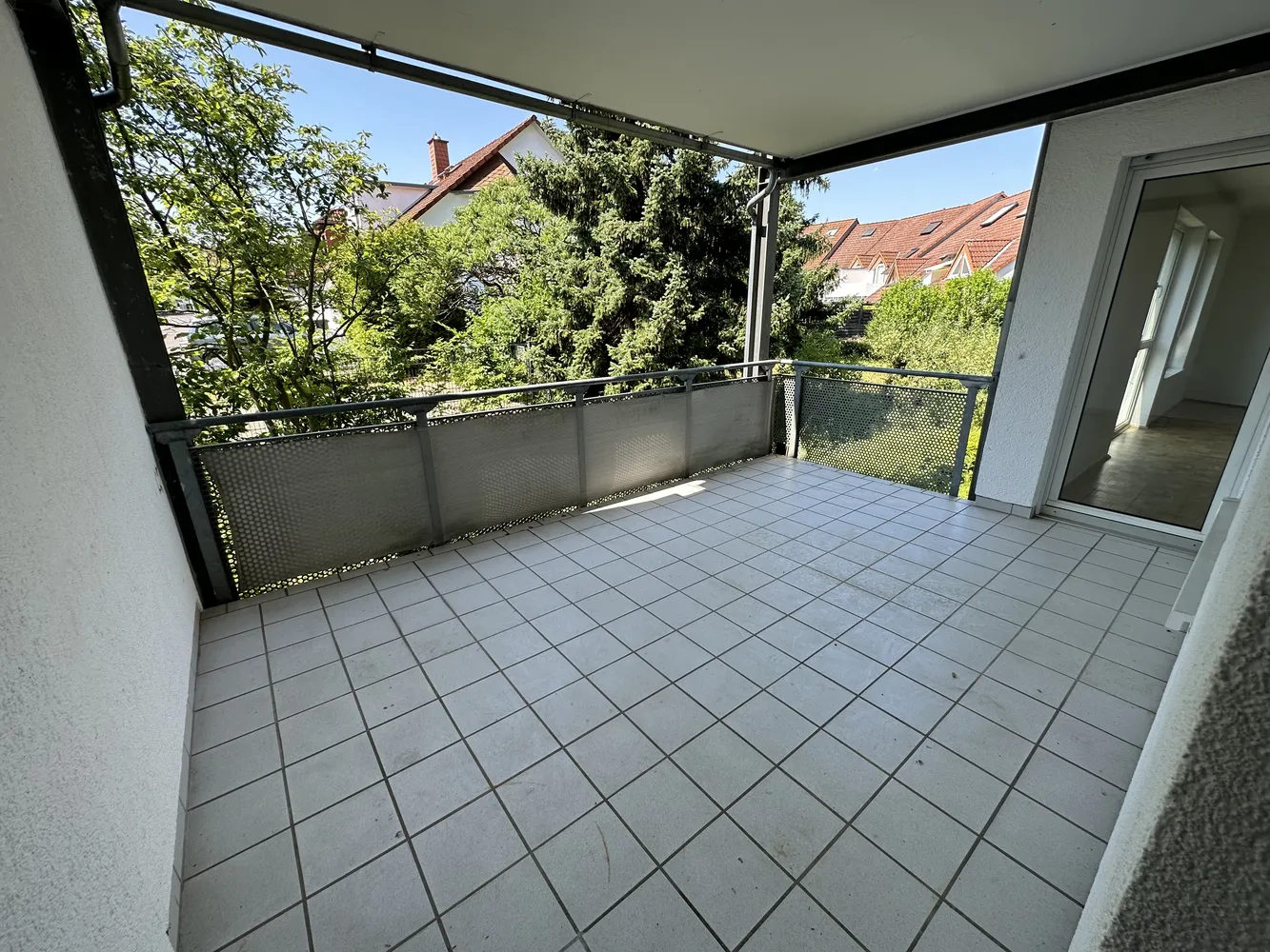 5 room apartment with 134 m² in Dietzenbach – Photo 2