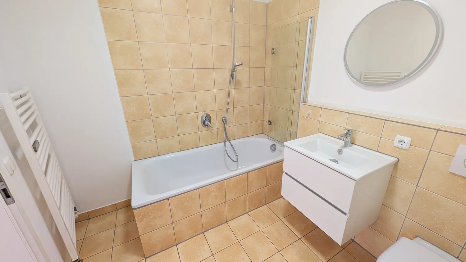 3 Zimmer Wohnung mit 80 m² in Köln – Bild 11