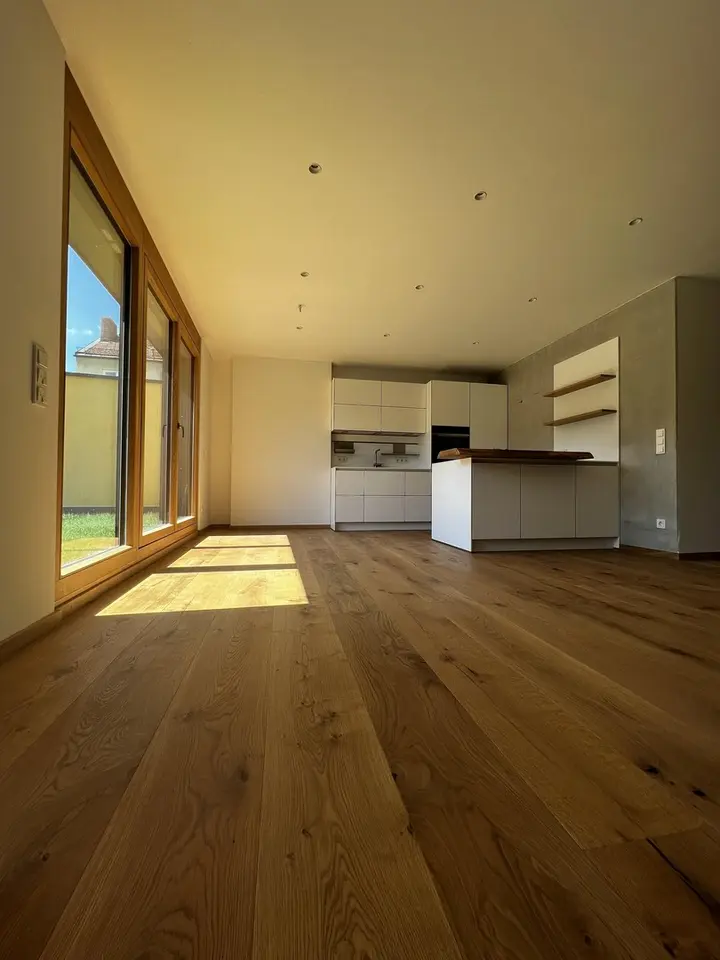 3 Zimmer Wohnung mit 90 m² in München – Bild 1