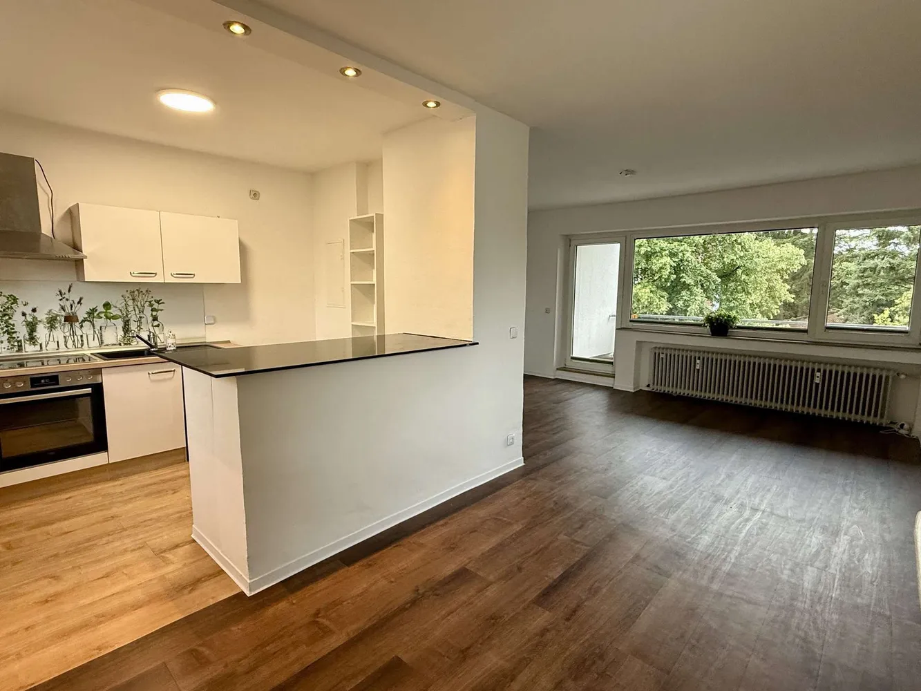 5 Zimmer Wohnung mit 123 m² in Aachen – Bild 1