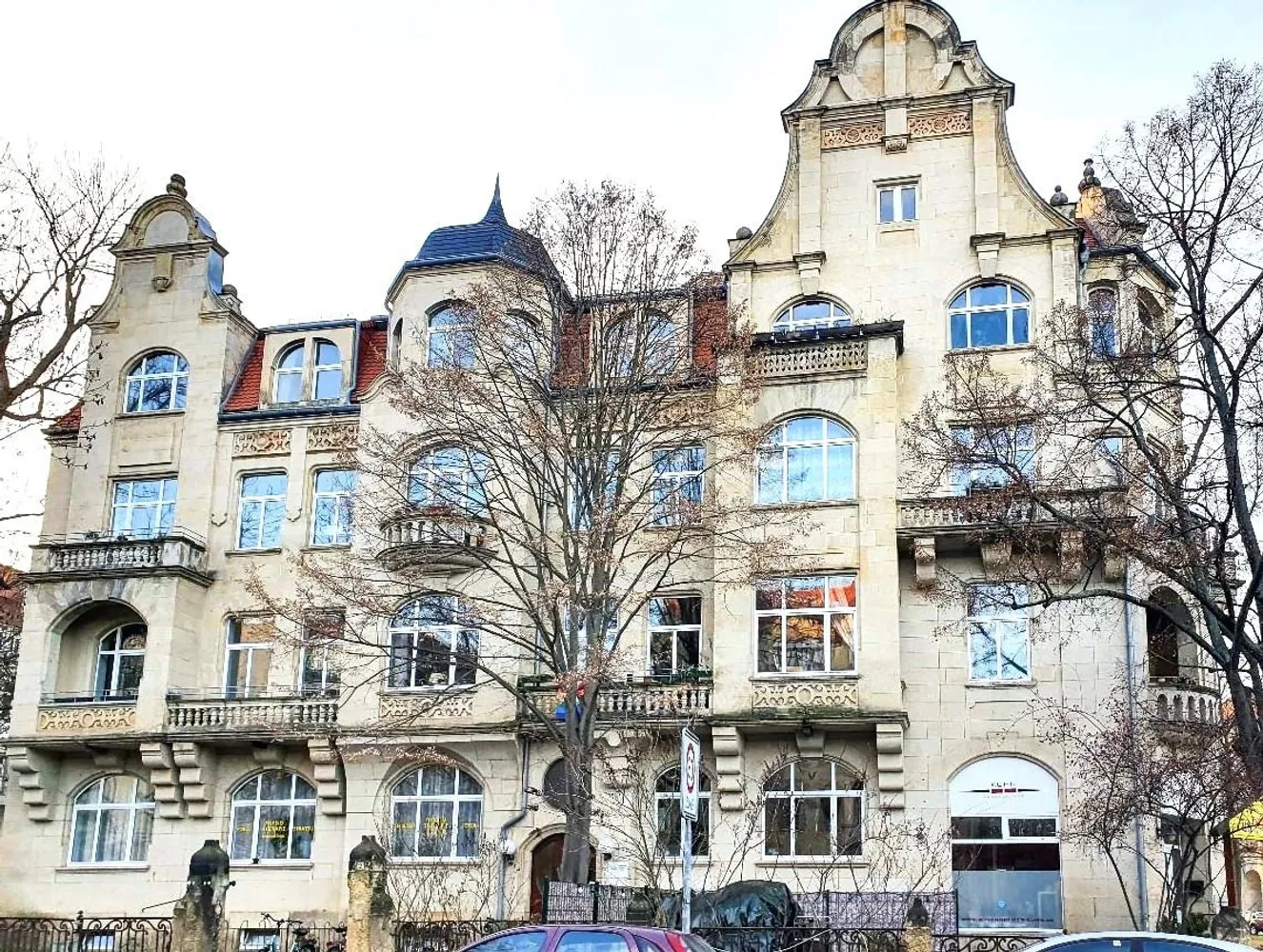 3 Zimmer Wohnung mit 90 m² in Dresden – Bild 1