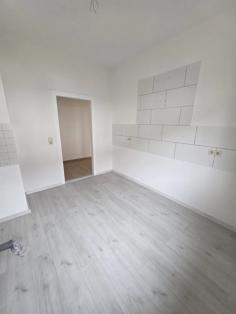 4 Zimmer Wohnung mit 103 m² in Bitterfeld-Wolfen – Bild 6