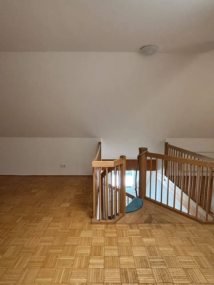 6 Zimmer Wohnung mit 260 m² in Berlin – Bild 8
