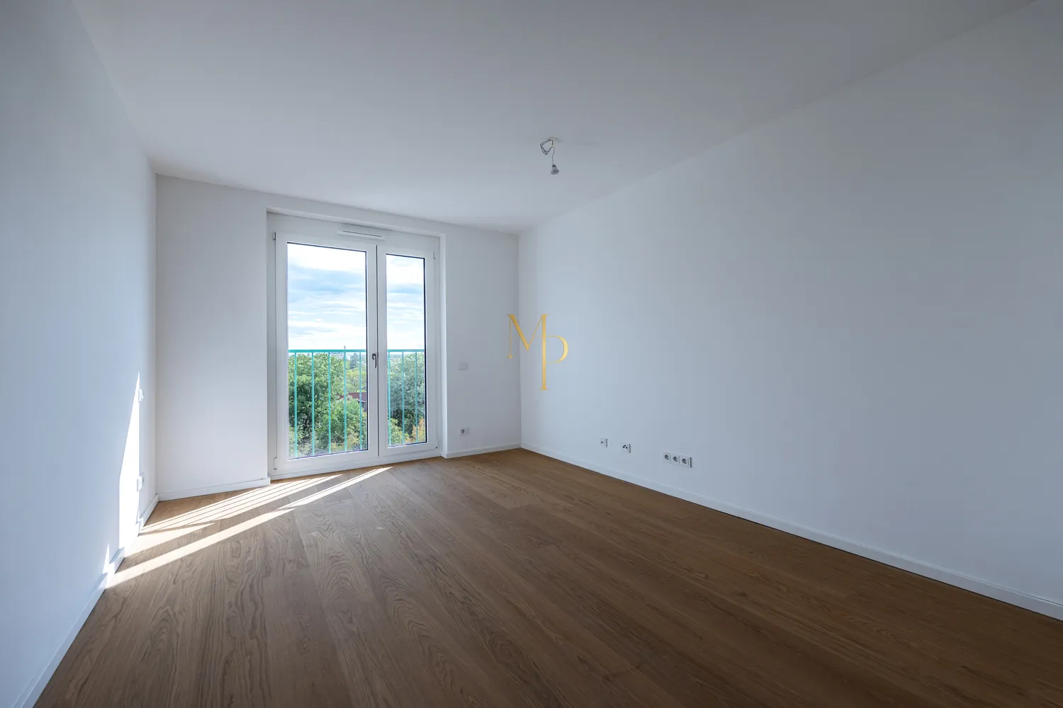 2 Zimmer Wohnung mit 70 m² in München – Bild 11