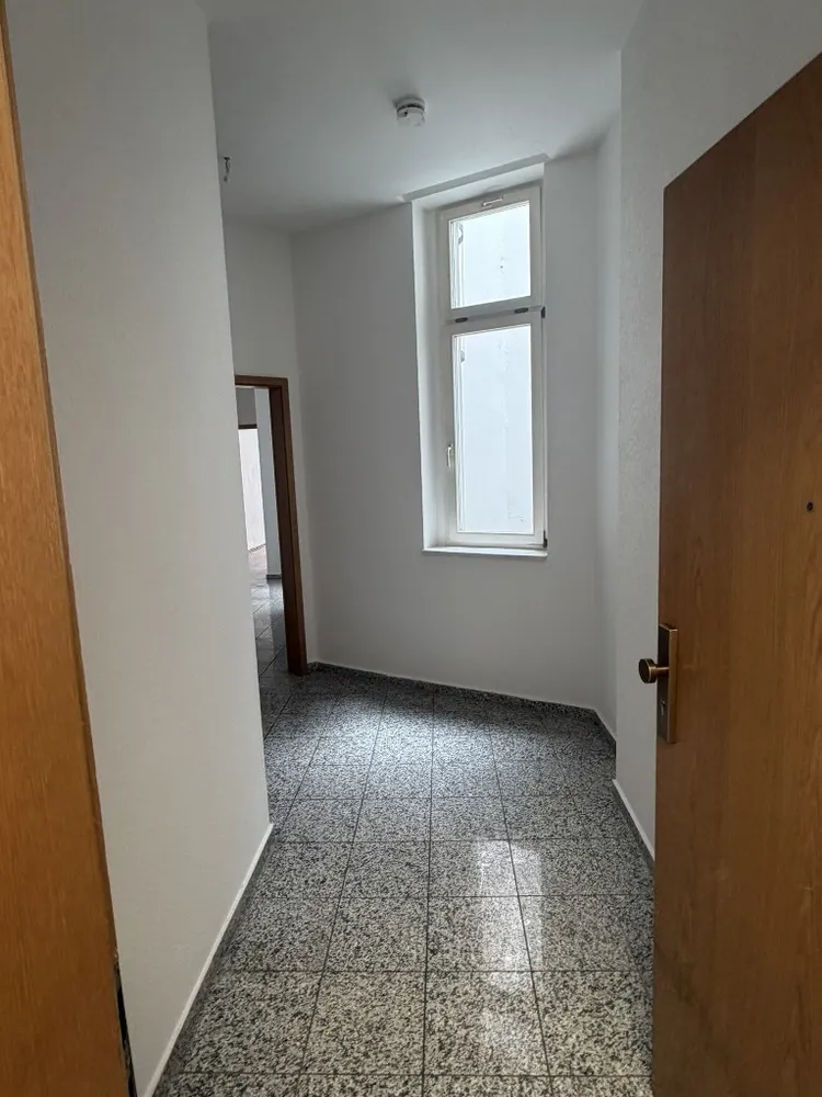 3 Zimmer Wohnung mit 74 m² in Halle (Saale) – Bild 1