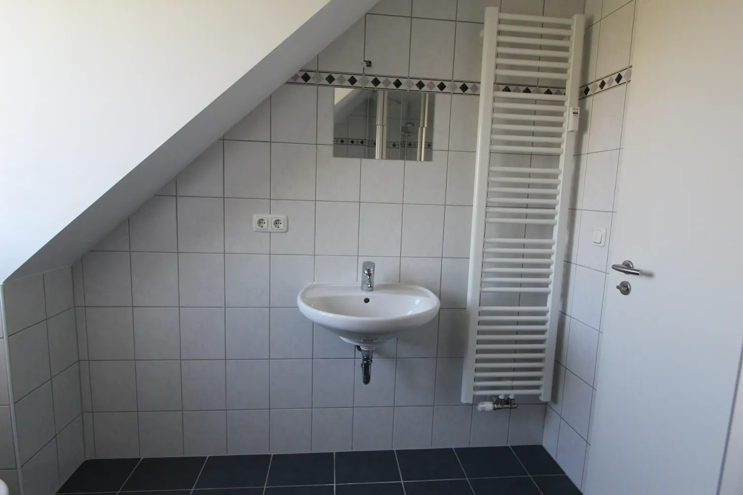 1 room apartment with 35 m² in Regensburg – Photo 3