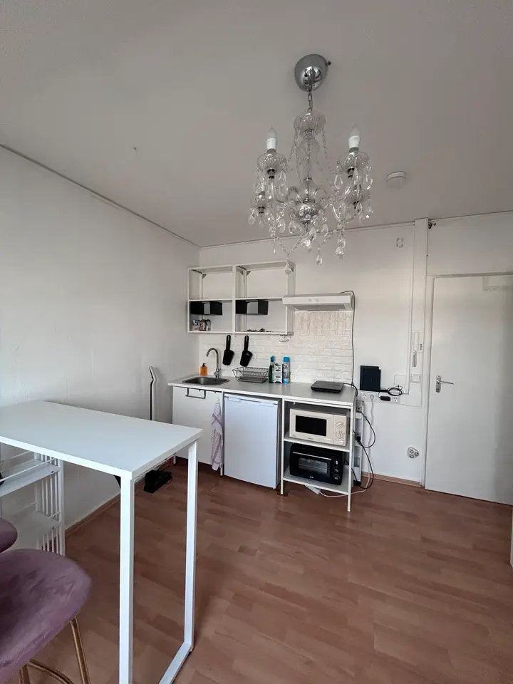 WG-Zimmer mit 14 m² in Frankfurt am Main – Bild 3