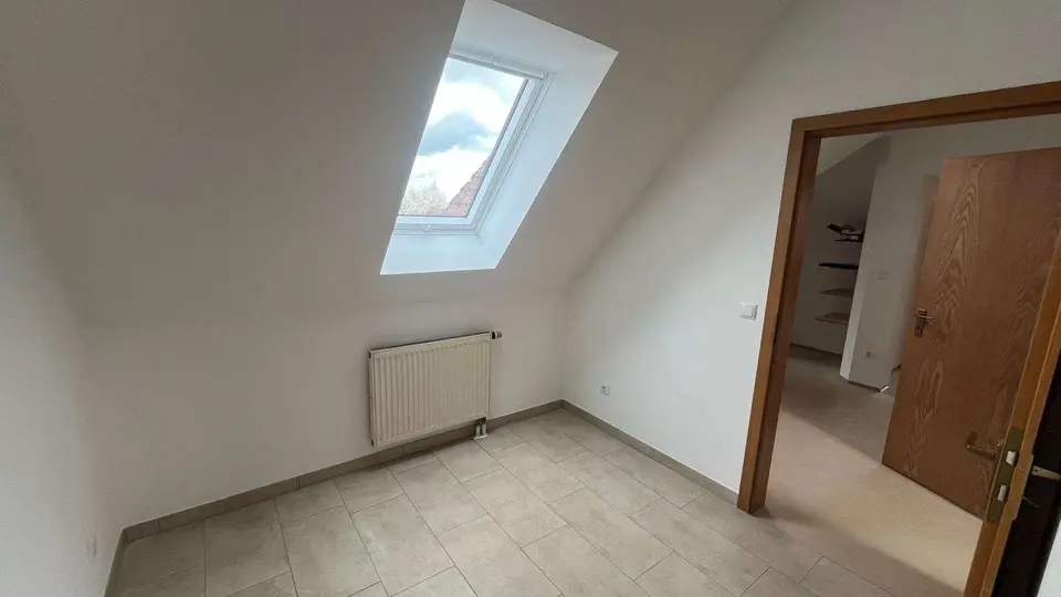 3 Zimmer Wohnung mit 70 m² in Erlangen – Bild 4