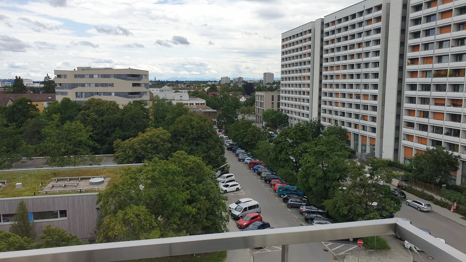 5 Zimmer Wohnung mit 99 m² in München – Bild 3