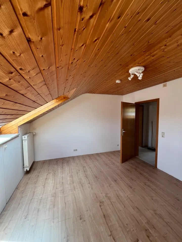 5 Zimmer Wohnung mit 135 m² in Göppingen – Bild 9
