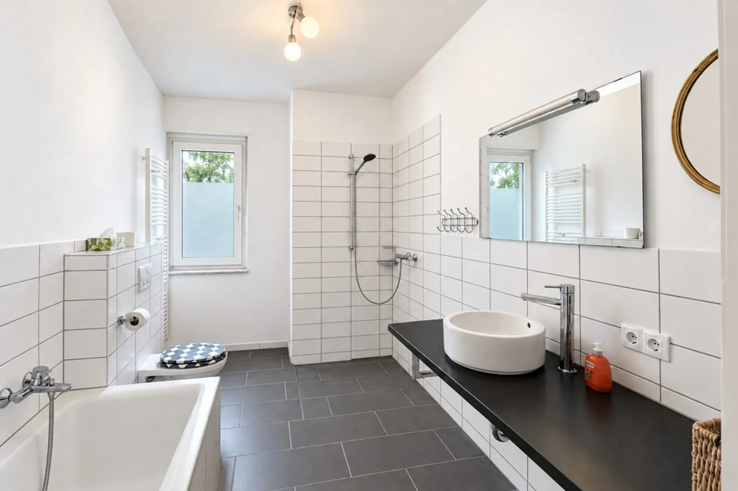 2 Zimmer Wohnung mit 55 m² in Düsseldorf – Bild 9