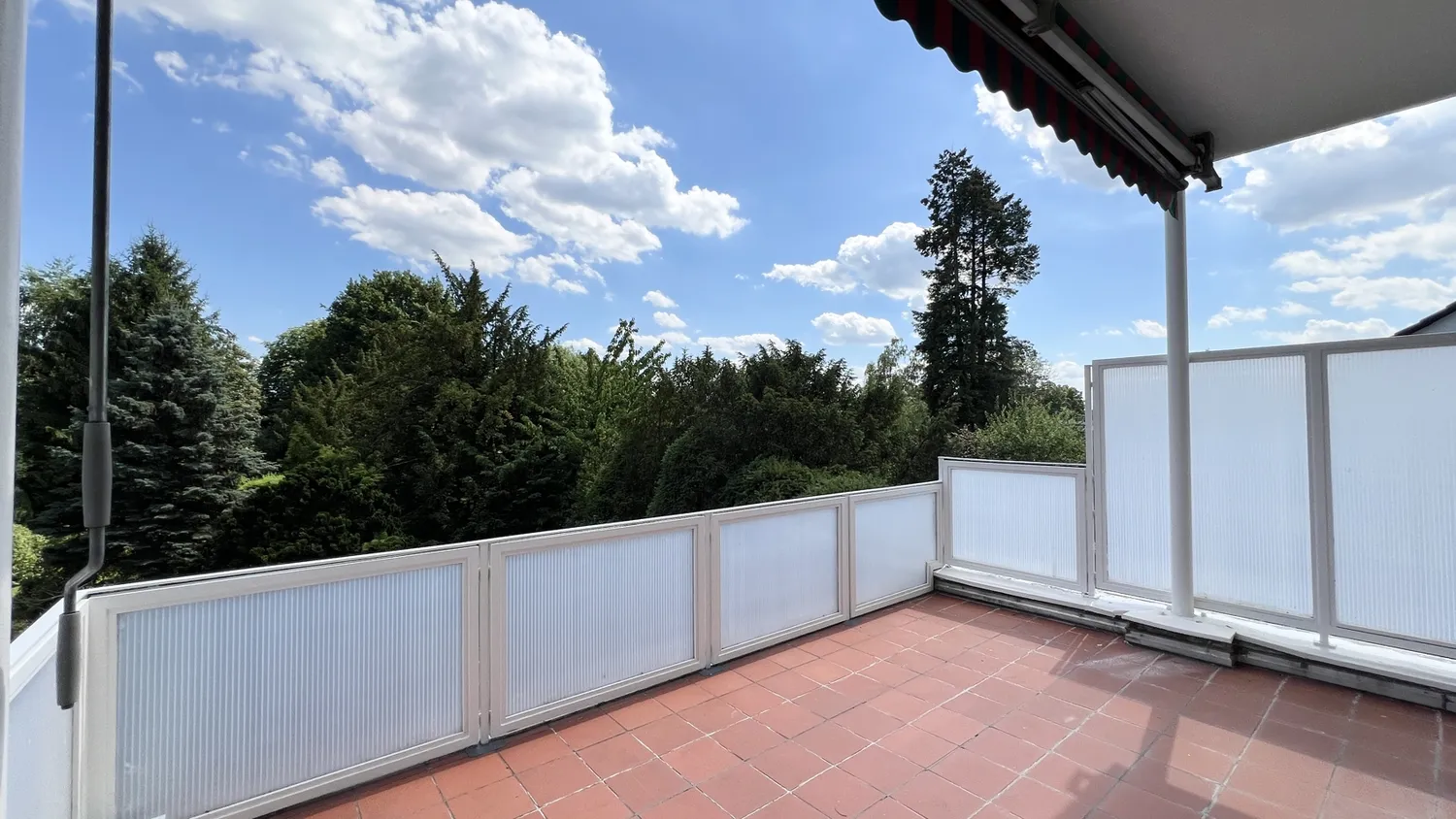 3 Zimmer Wohnung mit 124 m² in Bergisch Gladbach – Bild 11