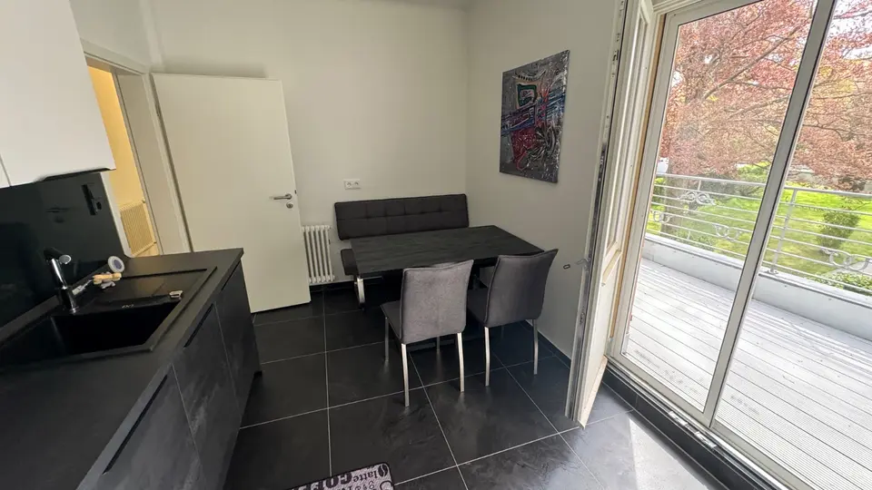5 Zimmer Wohnung mit 145 m² in Weimar – Bild 2