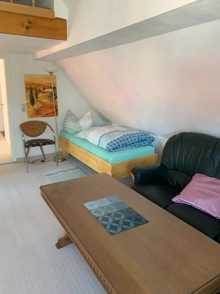 WG-Zimmer mit 115 m² in Suhl – Bild 1