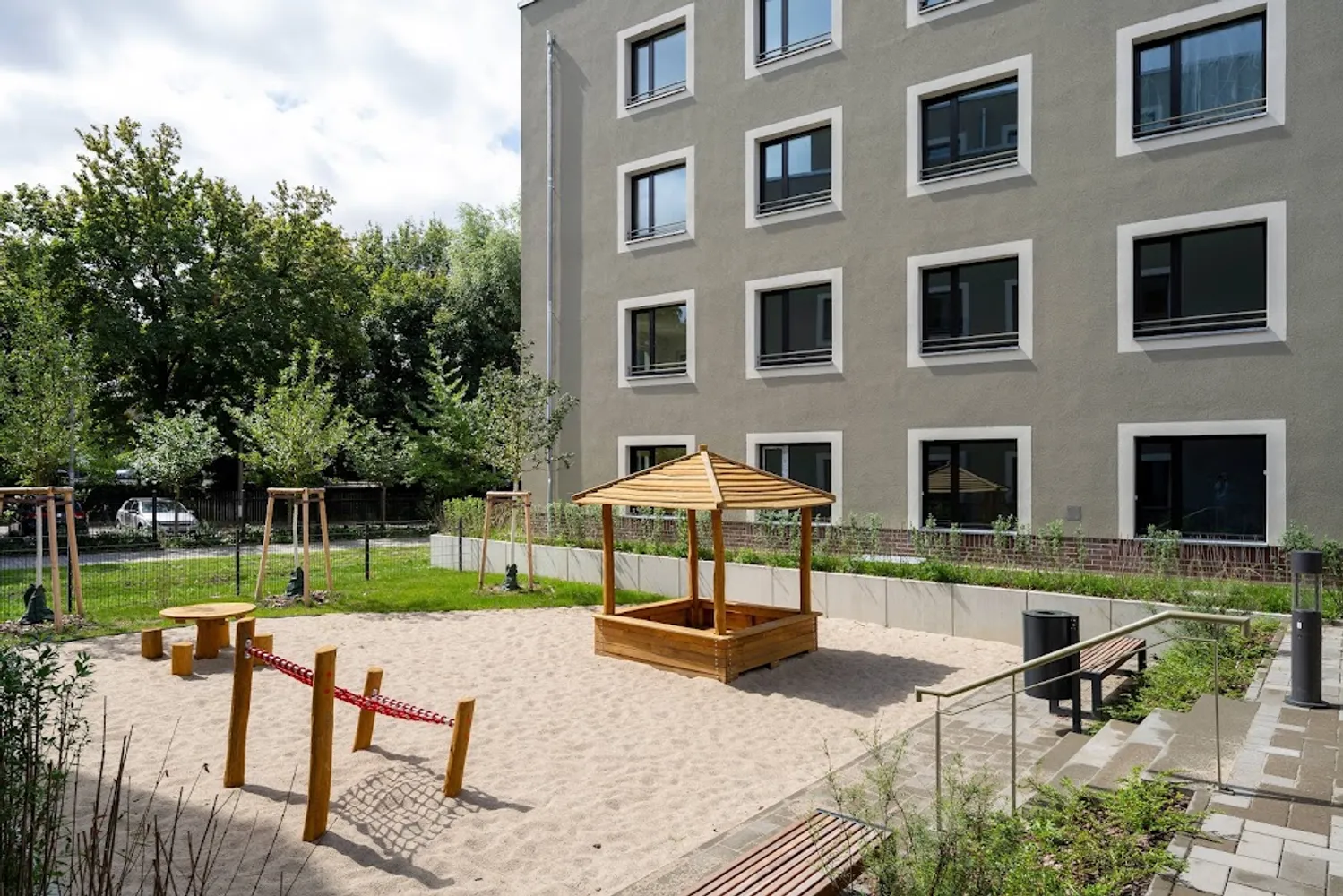 3 Zimmer Wohnung mit 98 m² in Berlin – Bild 5