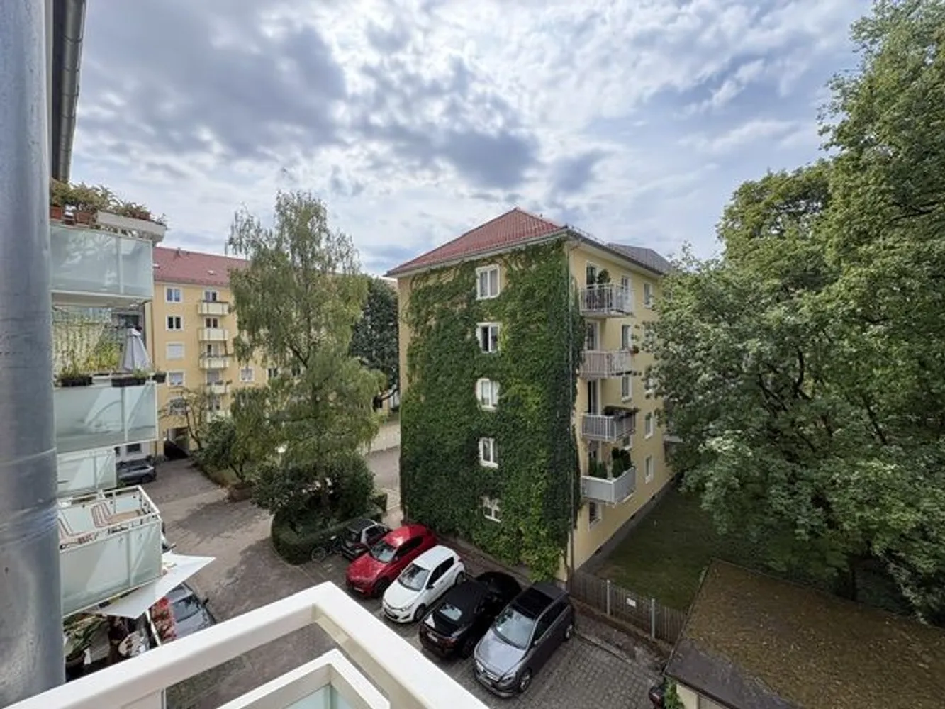 3 Zimmer Wohnung mit 86 m² in München – Bild 2
