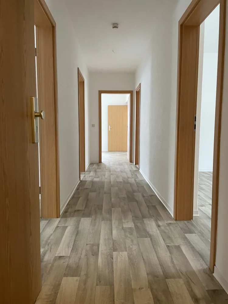 4 Zimmer Wohnung mit 78 m² in Halle (Saale) – Bild 4