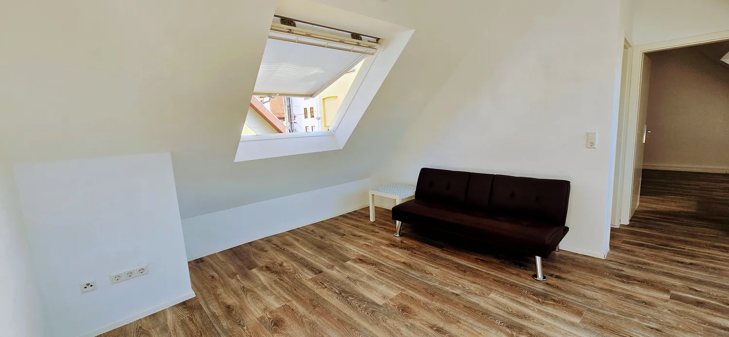 4 Zimmer Wohnung mit 110 m² in Stuttgart – Bild 3