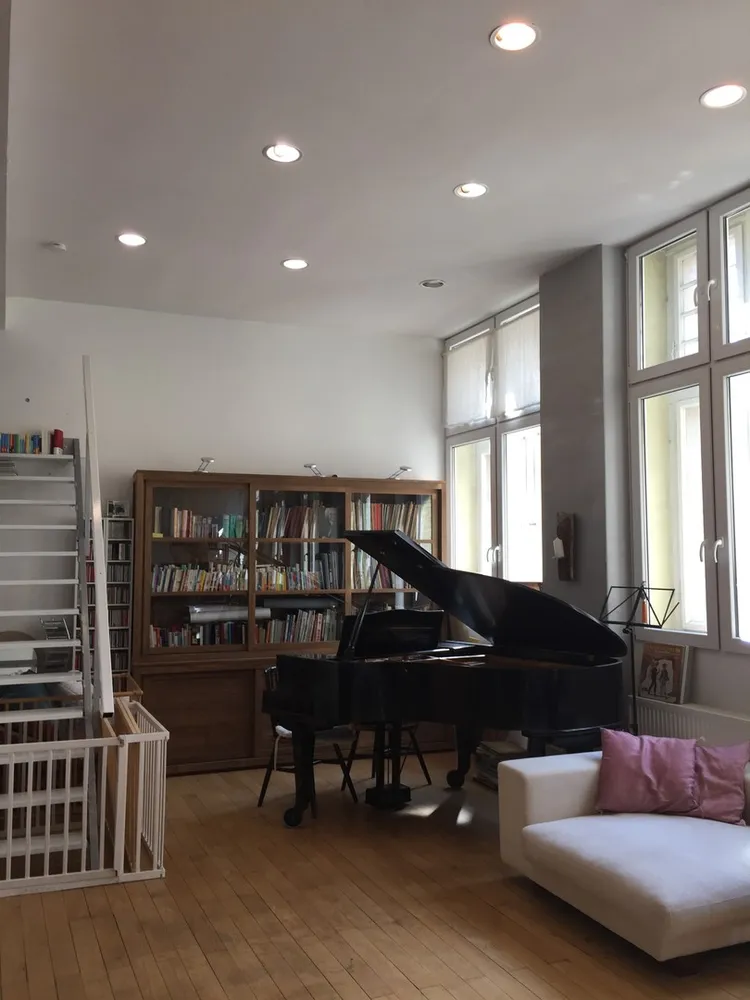 2 Zimmer Wohnung mit 145 m² in Karlsruhe – Bild 2