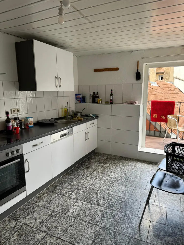1 Zimmer Wohnung mit 10 m² in Karlsruhe – Bild 2