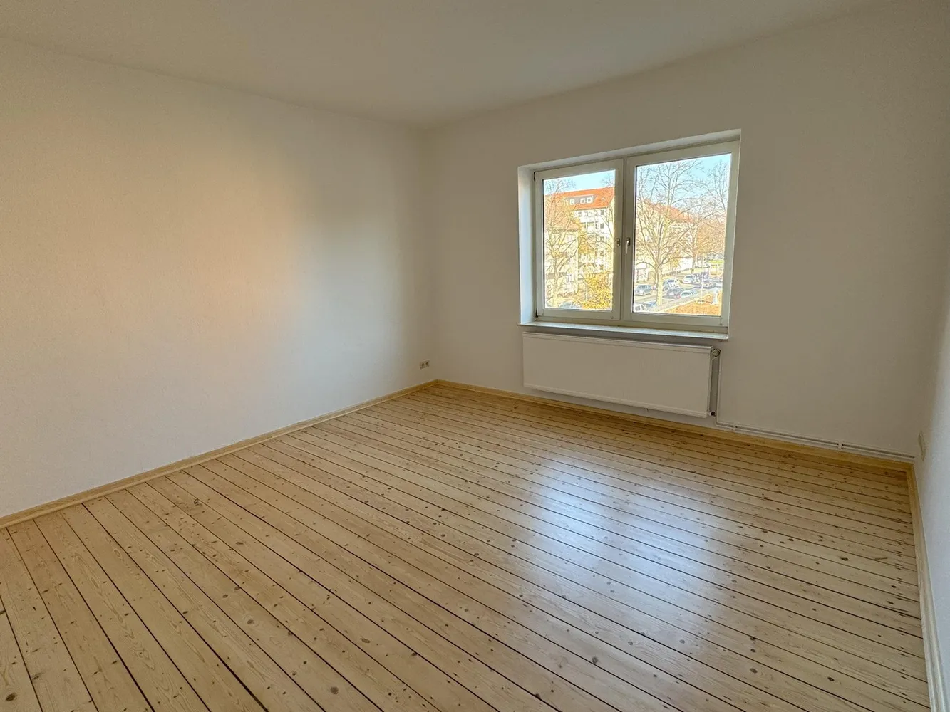 2 Zimmer Wohnung mit 65 m² in Hannover – Bild 2