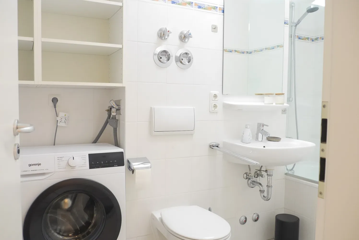 2 Zimmer Wohnung mit 65 m² in München – Bild 7