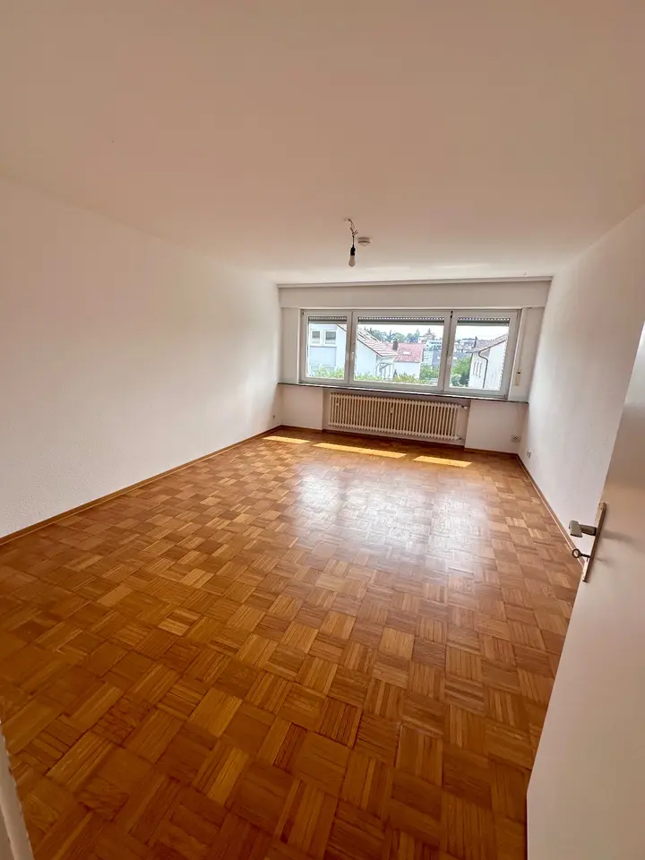4 Zimmer Wohnung mit 94 m² in Böblingen – Bild 1