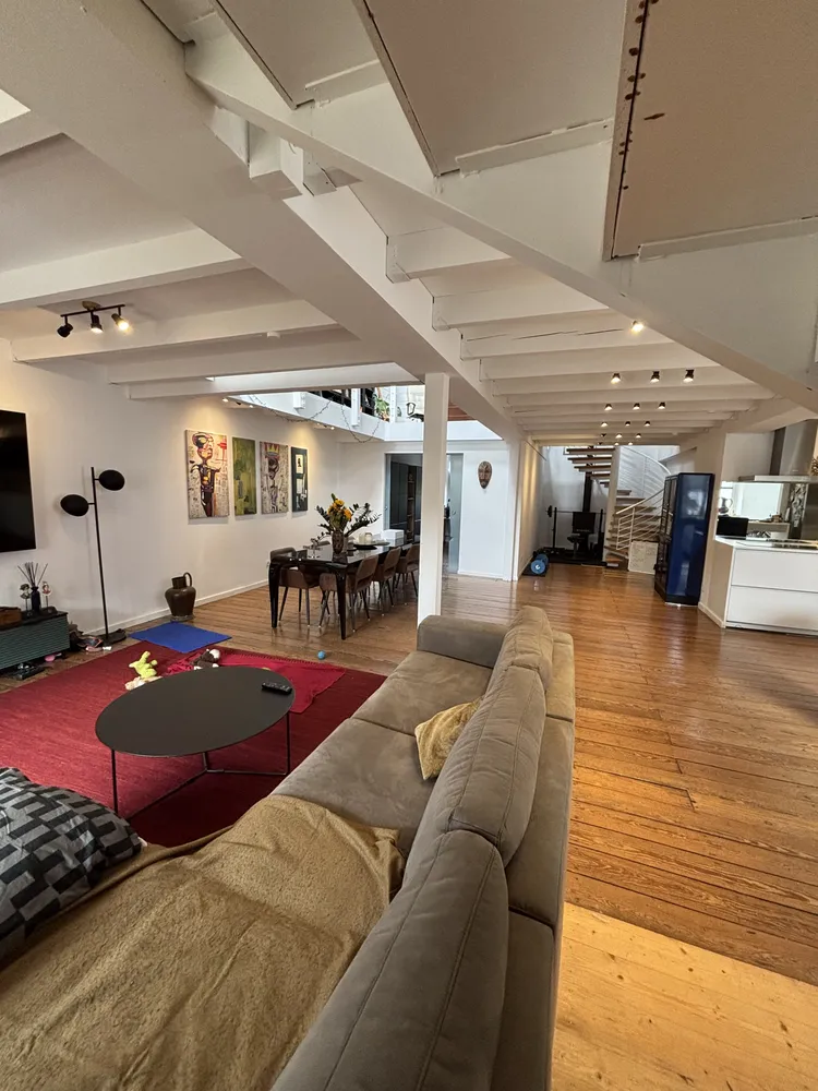 3 Zimmer Wohnung mit 200 m² in Bonn – Bild 1