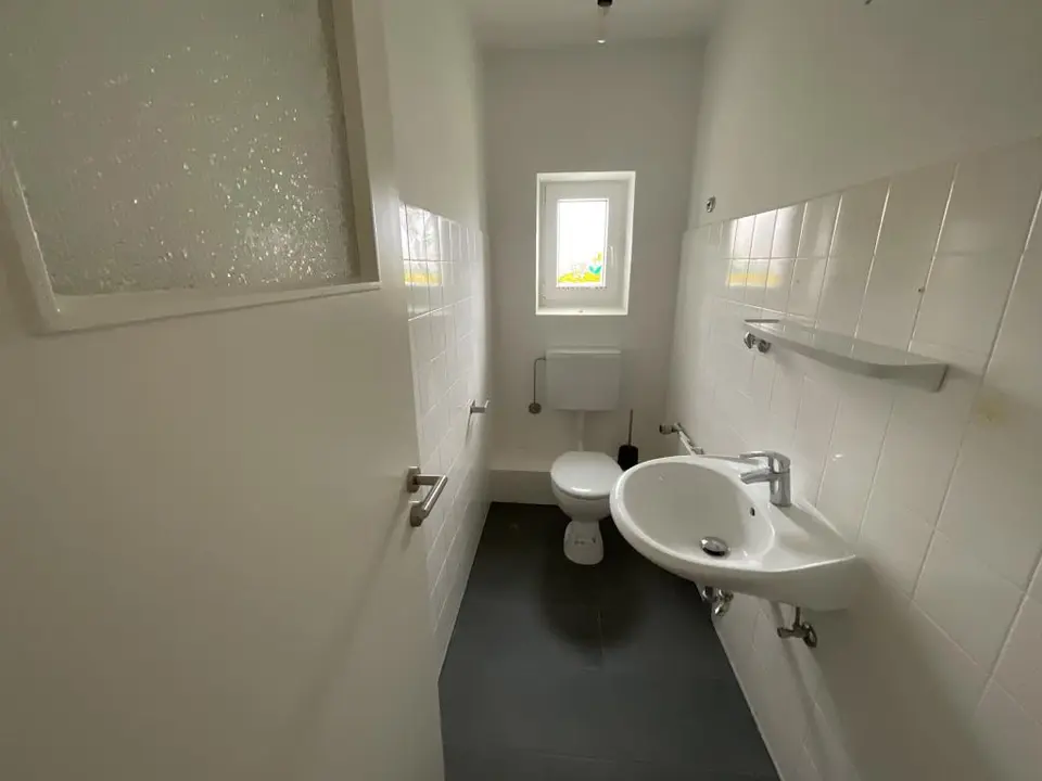 4 Zimmer Wohnung mit 81 m² in Wilhelmshaven – Bild 4