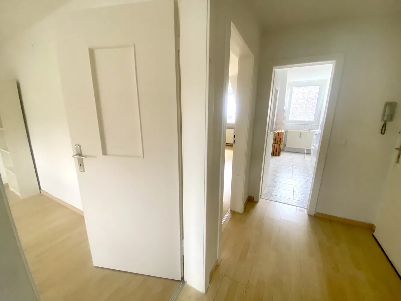 2 room apartment with 48 m² in Essen – Photo 2