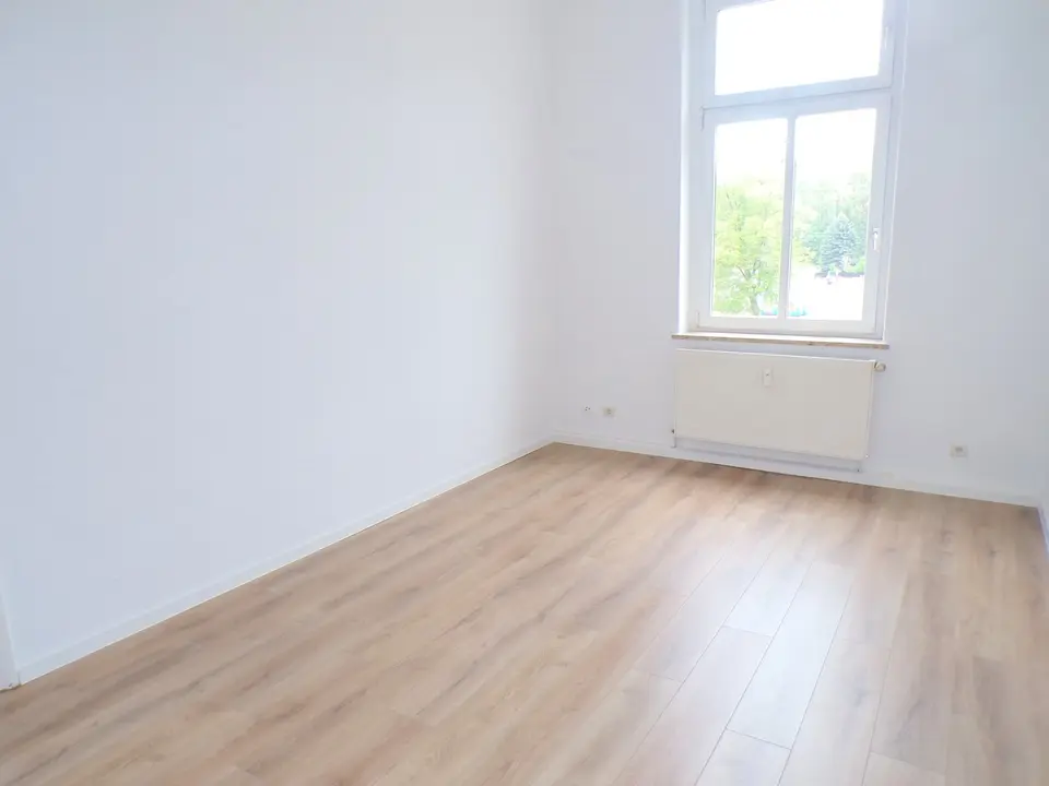4 Zimmer Wohnung mit 117 m² in Werdau – Bild 5