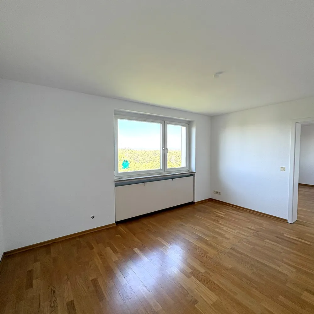 3 Zimmer Wohnung mit 103 m² in Karlsruhe – Bild 3