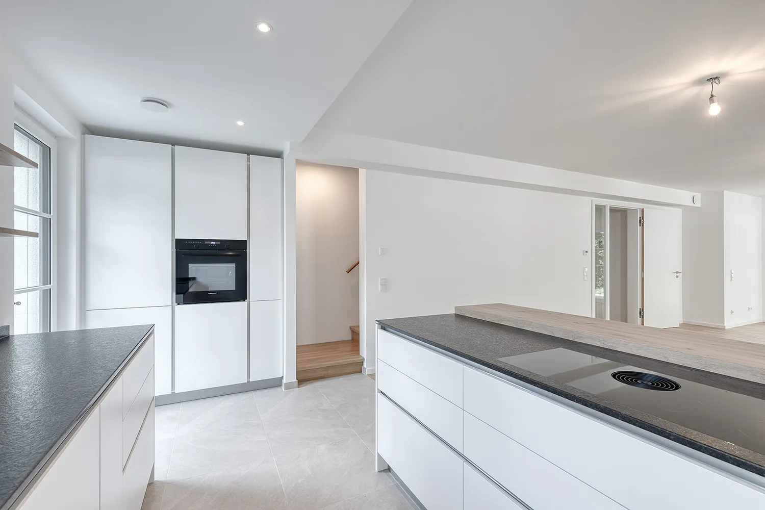 3 Zimmer Wohnung mit 132 m² in München – Bild 1