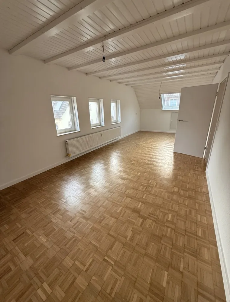 4 Zimmer Wohnung mit 90 m² in Bruchsal – Bild 1