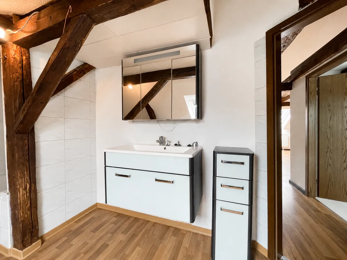 2 Zimmer Wohnung mit 61 m² in Naumburg (Saale) – Bild 12
