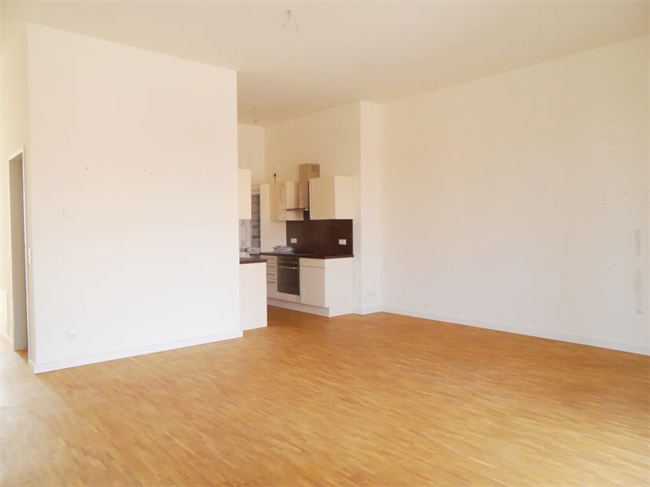 2 room apartment with 76 m² in Berlin – Photo 8