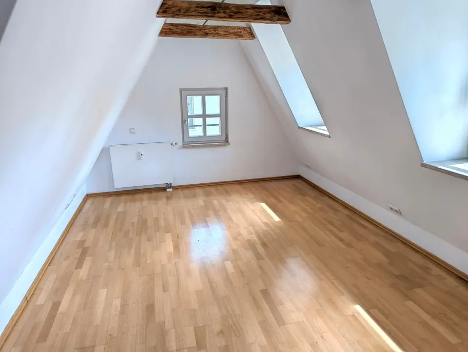 Studio mit 30 m² in Regensburg – Bild 1