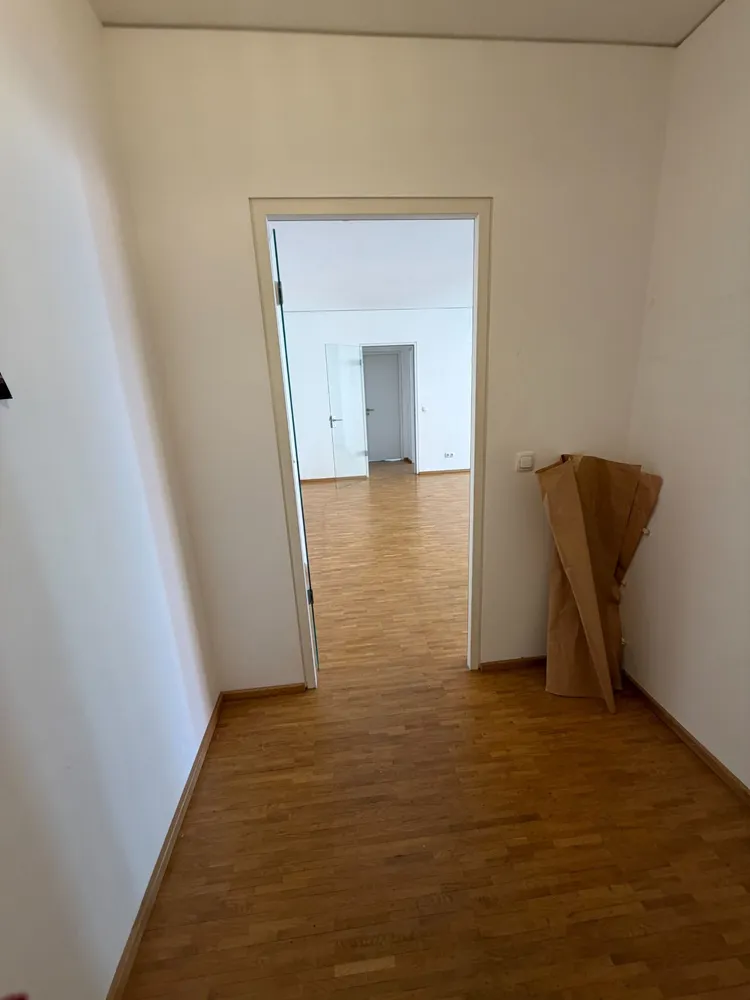2 room apartment with 67 m² in Frankfurt am Main – Photo 2