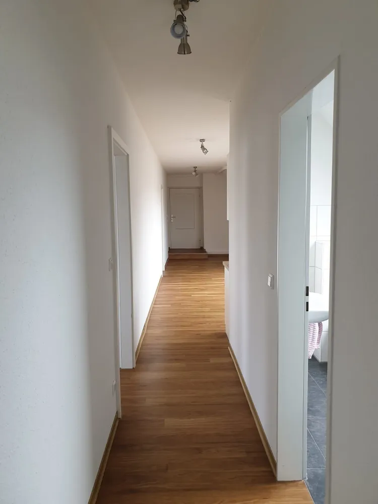 4 Zimmer Wohnung mit 99 m² in Karlsruhe – Bild 6