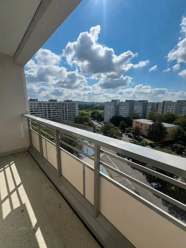 3 Zimmer Wohnung mit 80 m² in Dresden – Bild 4