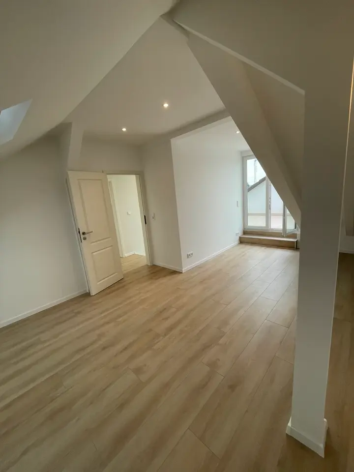 WG-Zimmer mit 12 m² in Rüsselsheim am Main – Bild 9