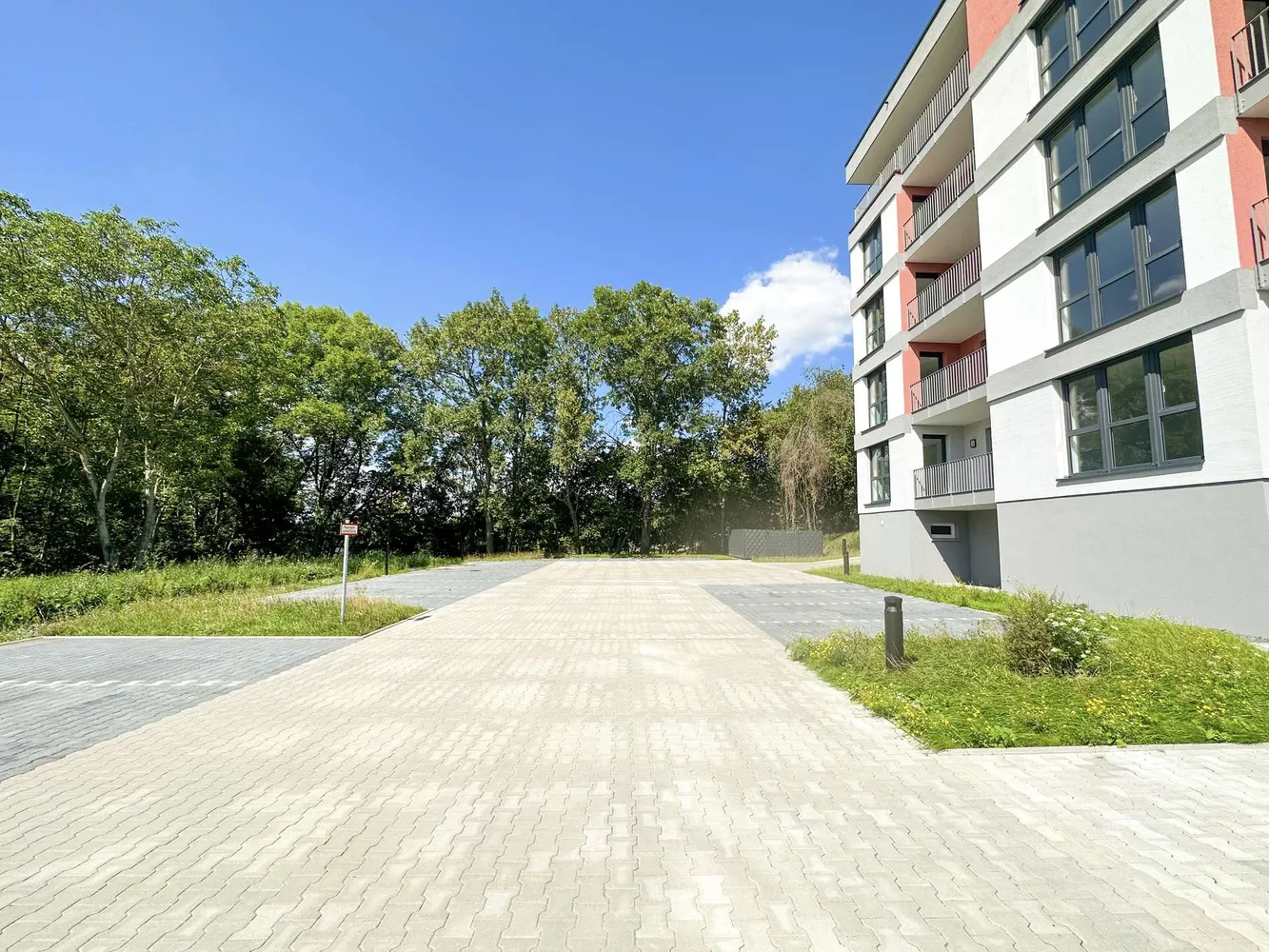 1 Zimmer Wohnung mit 47 m² in Naumburg (Saale) – Bild 4
