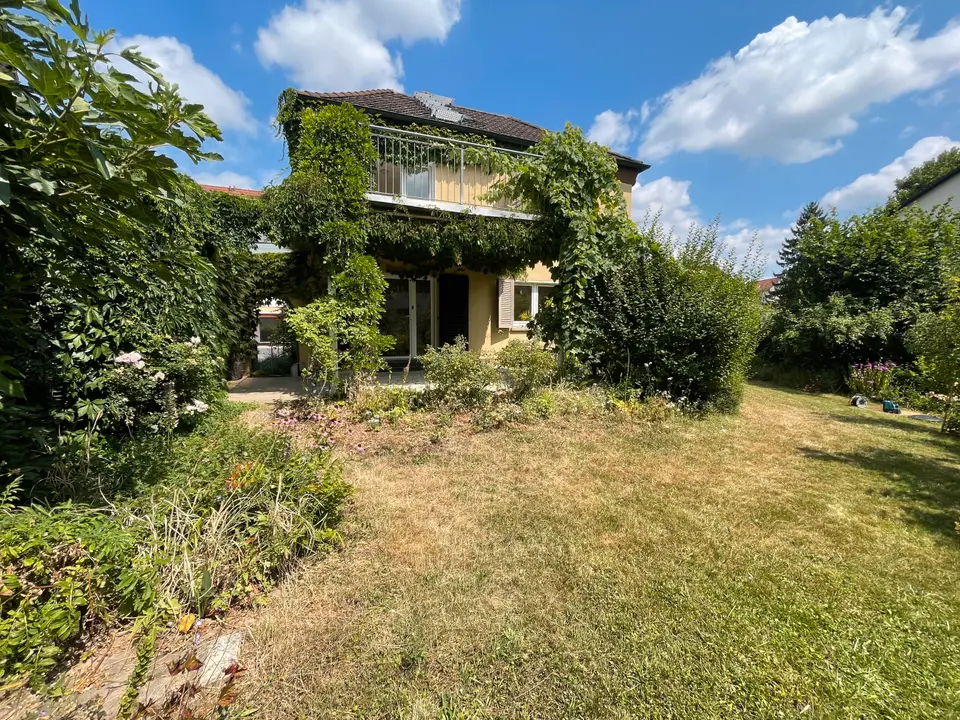 5 Zimmer Haus mit 105 m² in Oberursel – Bild 2